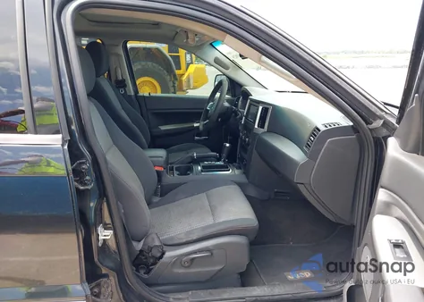 2010 Jeep Grand Cherokee Laredo из США, поврежденный, VIN 1J4PR4GK9AC130016